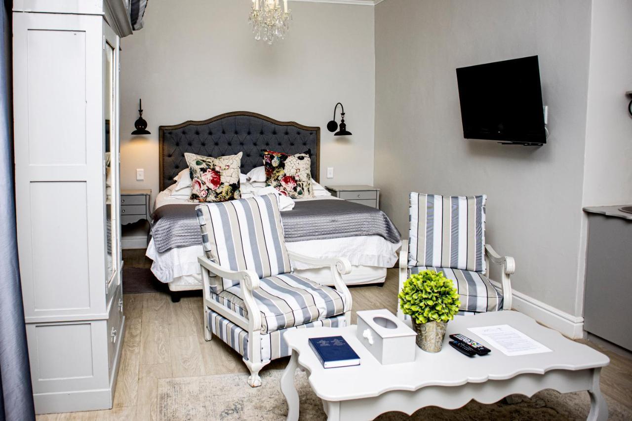 French Karoo Guesthouse Beaufort West Esterno foto