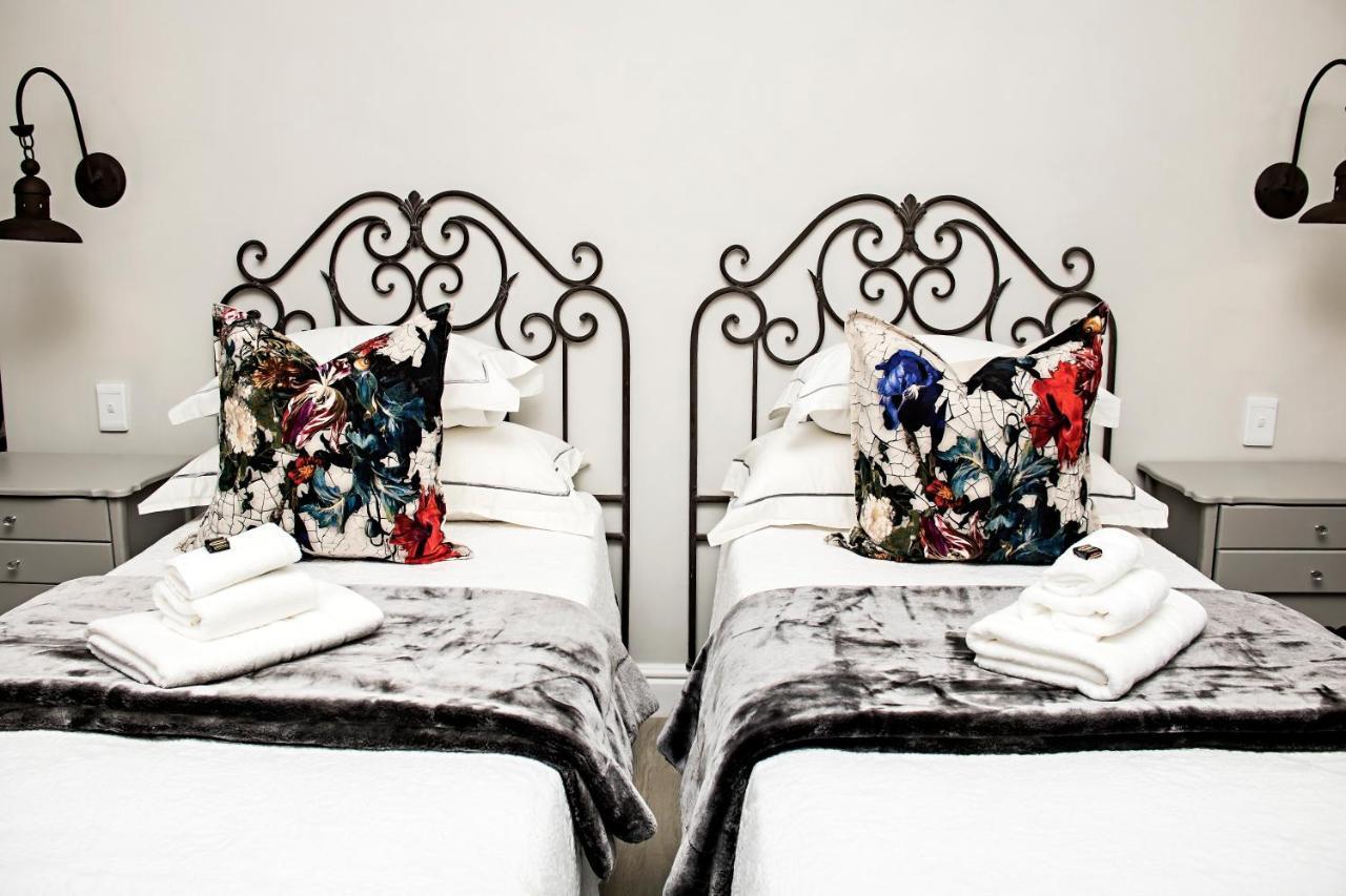 French Karoo Guesthouse Beaufort West Esterno foto