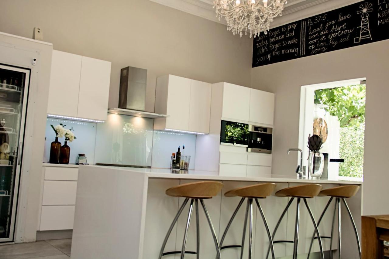French Karoo Guesthouse Beaufort West Esterno foto