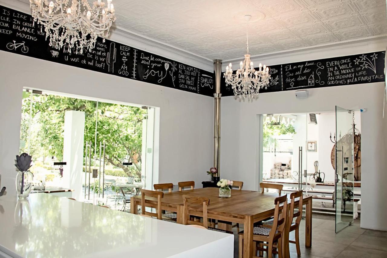 French Karoo Guesthouse Beaufort West Esterno foto
